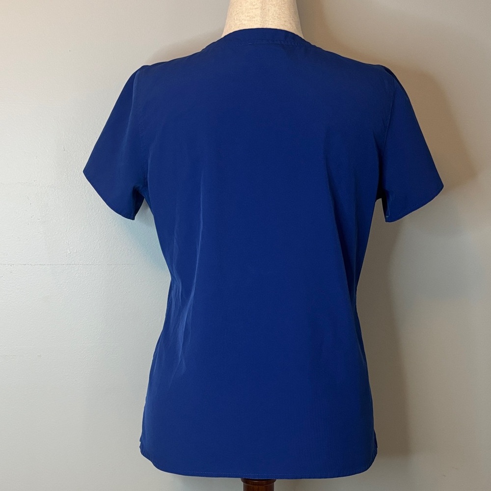 Med Couture Royal Blue V-Neck Scrub Top Medium Style 8587 Set of 2 - Picture 6 of 7